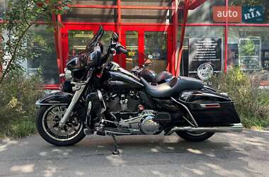 Мотоцикл Круизер Harley-Davidson FLHTCU Ultra Classic Electra Glide 2018 в 