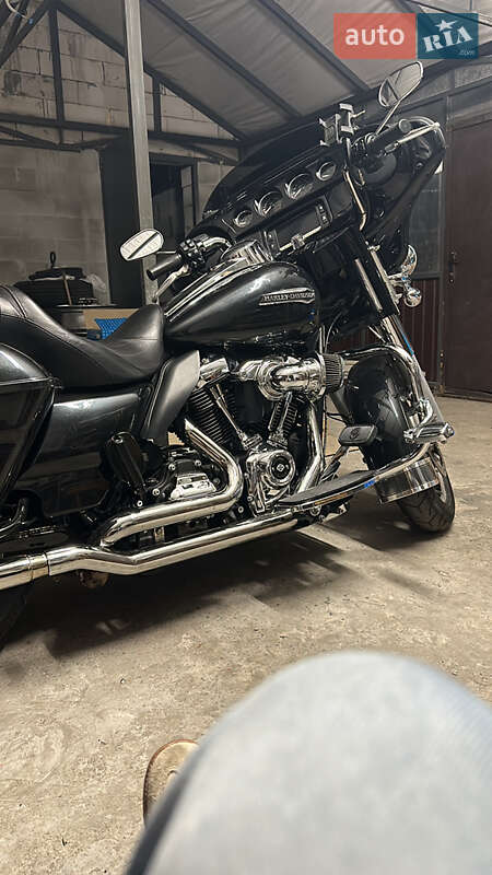 Мотоцикл Классік Harley-Davidson FLHTCU Ultra Classic Electra Glide 2018 в Києві