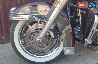 Мотоцикл Туризм Harley-Davidson FLHTCUI 2006 в 