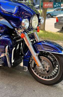 Трайк Harley-Davidson FLHTCUTG 2017 в 