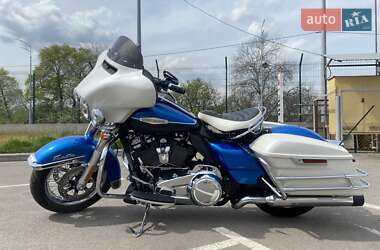 Мотоцикл Туризм Harley-Davidson FLHTK Electra Glide Ultra Limited 2019 в 