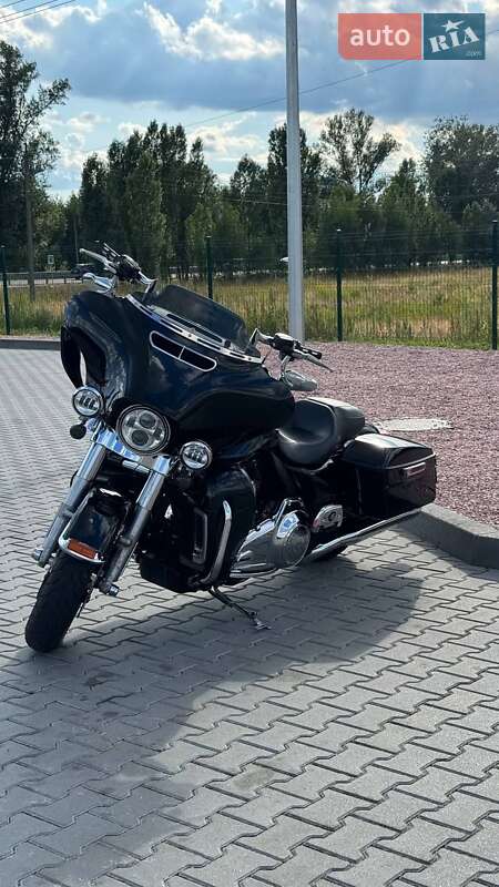 Мотоцикл Круизер Harley-Davidson FLHTK 2015 в Буче