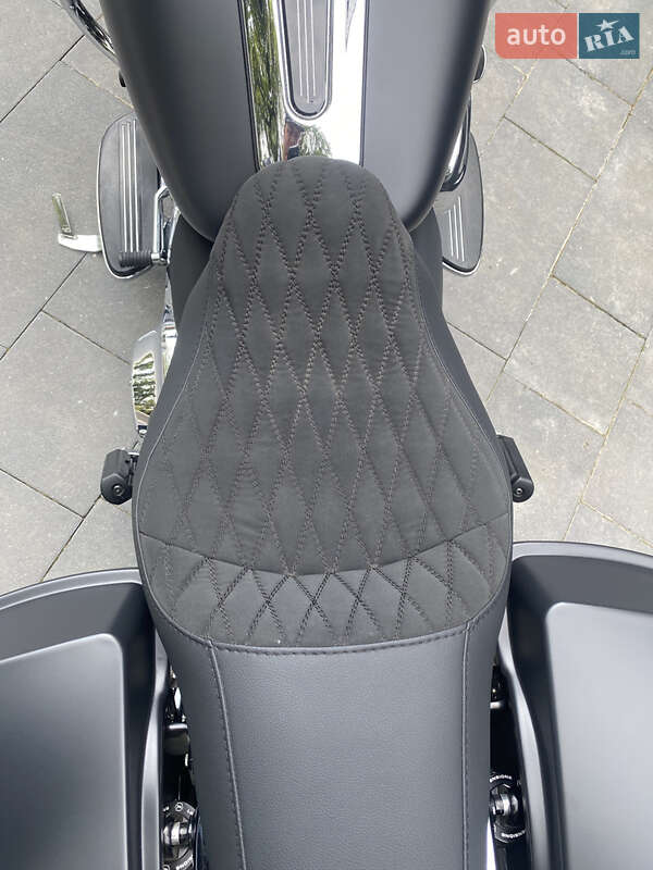 Мотоцикл Круизер Harley-Davidson FLHX Street Glide 2013 в Ивано-Франковске фото 15 Мотоцикл Круизер Harley-Davidson FLHX Street Glide 2013 в Ивано-Франковске