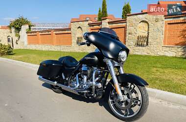 Мотоцикл Круизер Harley-Davidson FLHX Street Glide 2013 в 