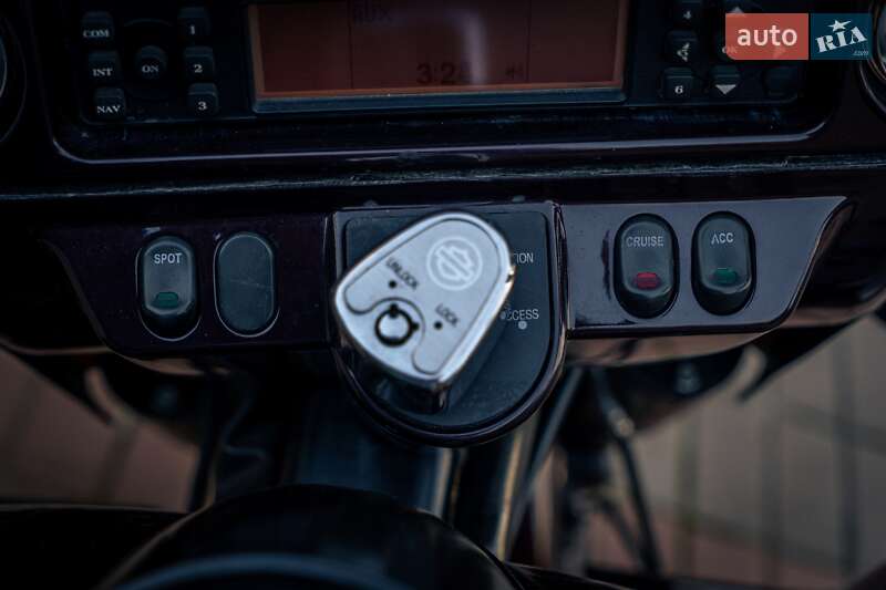 Мотоцикл Круізер Harley-Davidson FLHX Street Glide 2011 в Києві фото 13 Мотоцикл Круізер Harley-Davidson FLHX Street Glide 2011 в Києві