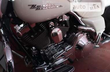 Мотоцикл Чоппер Harley-Davidson FLHX 2004 в Львові