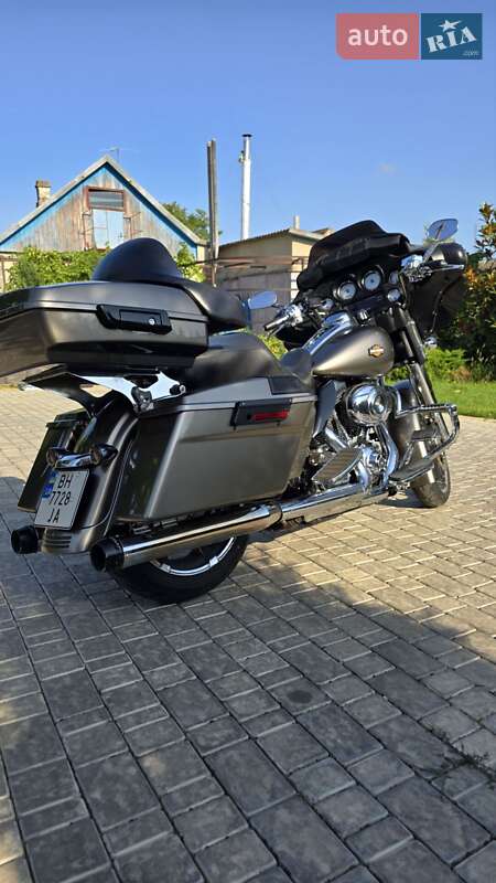 Мотоцикл Круизер Harley-Davidson FLHX 2011 в Одессе фото 2 Мотоцикл Круизер Harley-Davidson FLHX 2011 в Одессе