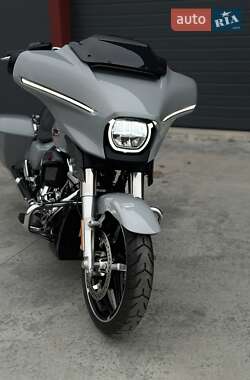 Мотоцикл Туризм Harley-Davidson FLHX 2024 в  фото 15 Мотоцикл Туризм Harley-Davidson FLHX 2024 в
