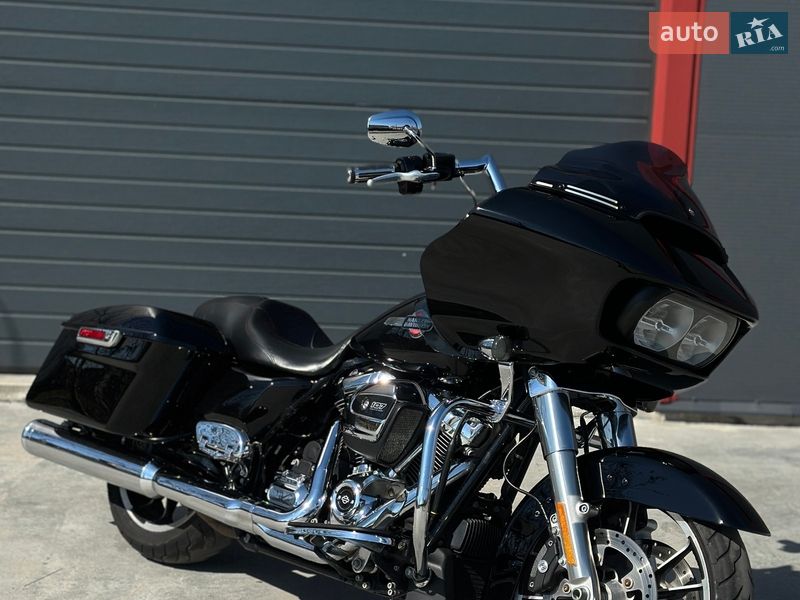 Harley-Davidson FLTRX 2023