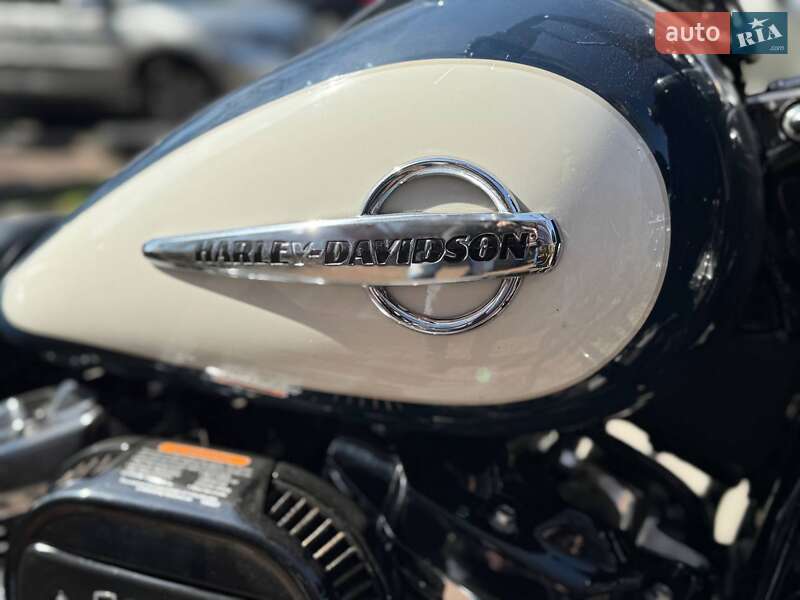 Мотоцикл Чоппер Harley-Davidson Heritage Softail 2018 в Киеве фото 7 Мотоцикл Чоппер Harley-Davidson Heritage Softail 2018 в Киеве