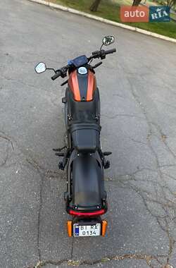Мотоцикл Без обтекателей (Naked bike) Harley-Davidson LiveWire 2020 в 