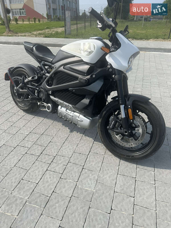 Мотоцикл Спорт-туризм Harley-Davidson LiveWire 2021 в 