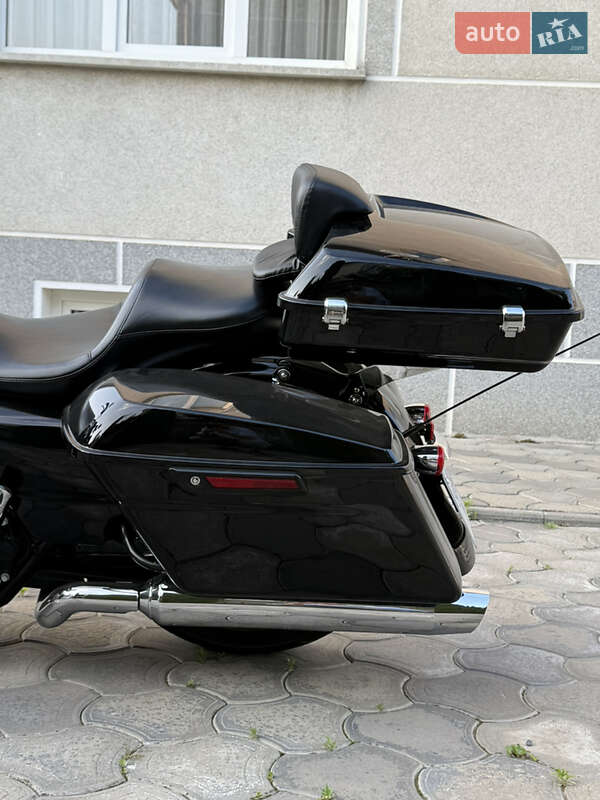 Мотоцикл Круізер Harley-Davidson Road Glide 2018 в Чернівцях