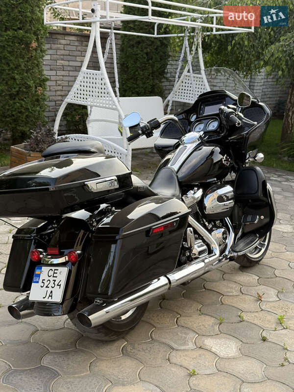 Мотоцикл Круізер Harley-Davidson Road Glide 2018 в Чернівцях