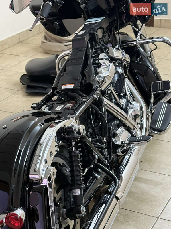 Мотоцикл Круізер Harley-Davidson Road Glide 2018 в Чернівцях