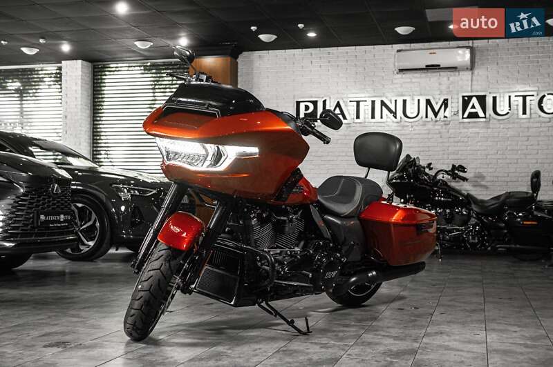 Harley-Davidson Road Glide 2024
