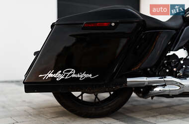 Боббер Harley-Davidson Road Glide 2021 в 
