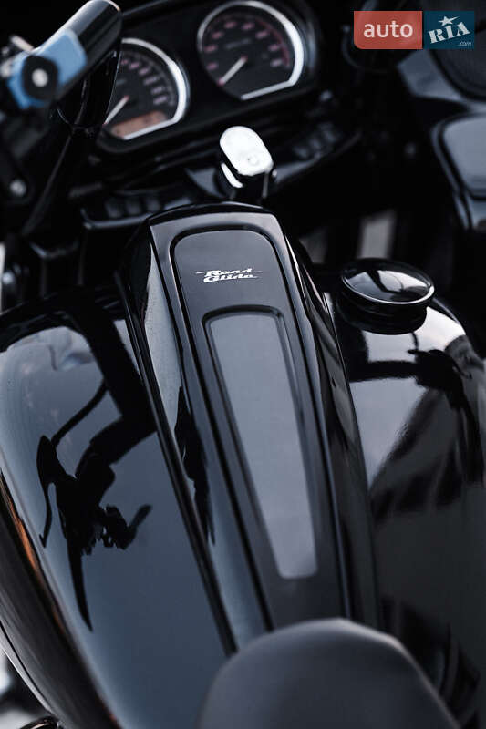 Боббер Harley-Davidson Road Glide 2021 в Ужгороде