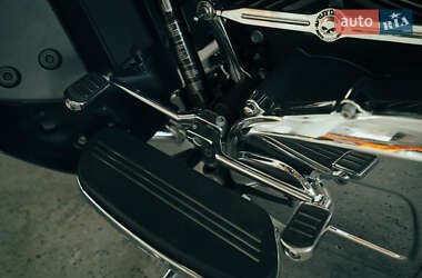 Мотоцикл Круізер Harley-Davidson Road Glide 2015 в 