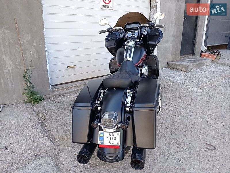 Мотоцикл Круизер Harley-Davidson Road Glide 2012 в Киеве фото 3 Мотоцикл Круизер Harley-Davidson Road Glide 2012 в Киеве