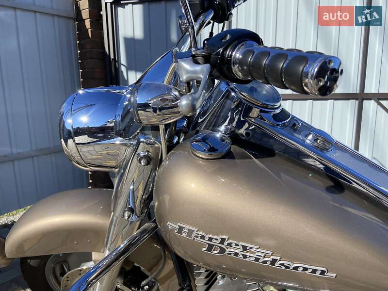 Мотоцикл Чоппер Harley-Davidson Road King 2005 в Гостомеле
