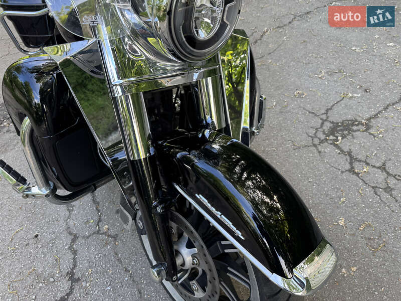 Мотоцикл Круизер Harley-Davidson Road King 2017 в Киеве
