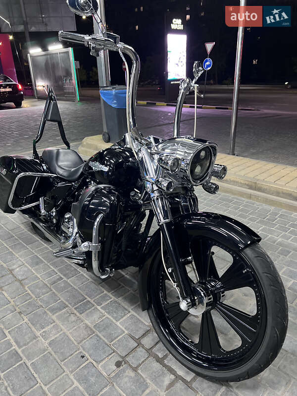 Мотоцикл Круизер Harley-Davidson Road King 2010 в Одессе