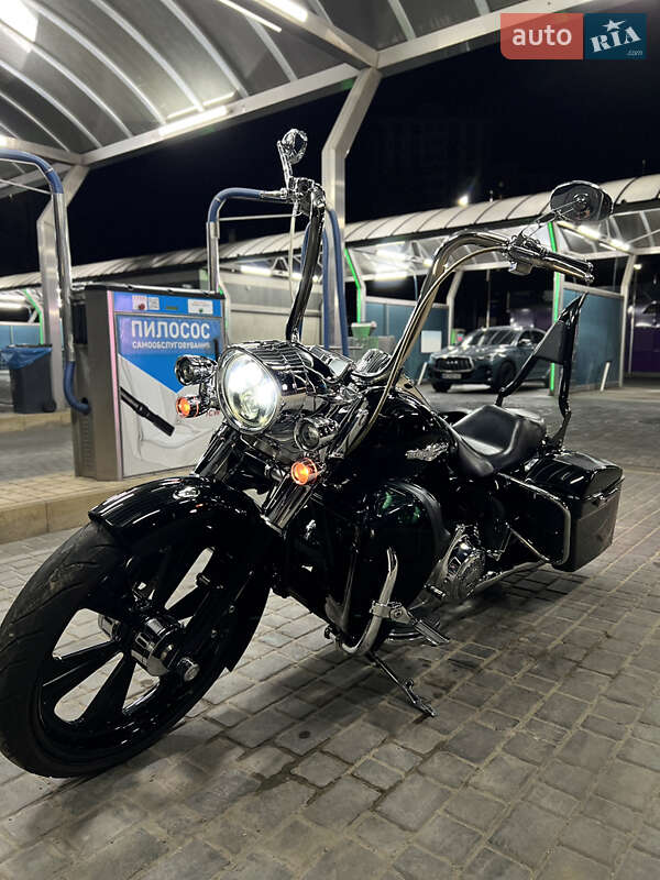 Мотоцикл Круизер Harley-Davidson Road King 2010 в Одессе