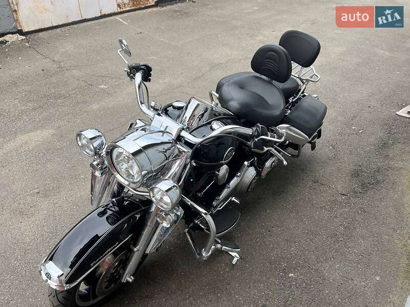 Мотоцикл Круизер Harley-Davidson Road King 2010 в Киеве