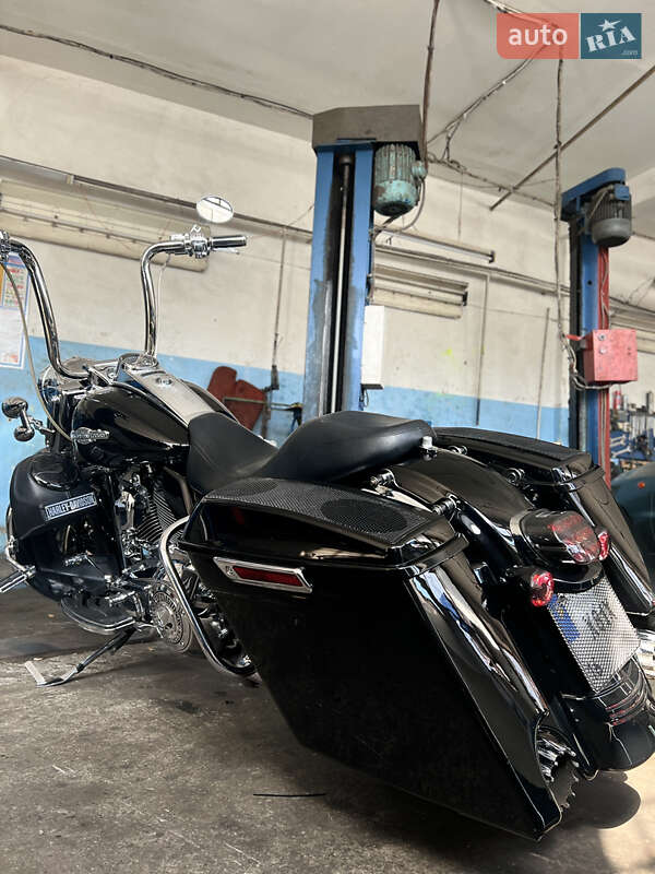 Мотоцикл Круізер Harley-Davidson Road King 2010 в Одесі фото 7 Мотоцикл Круізер Harley-Davidson Road King 2010 в Одесі