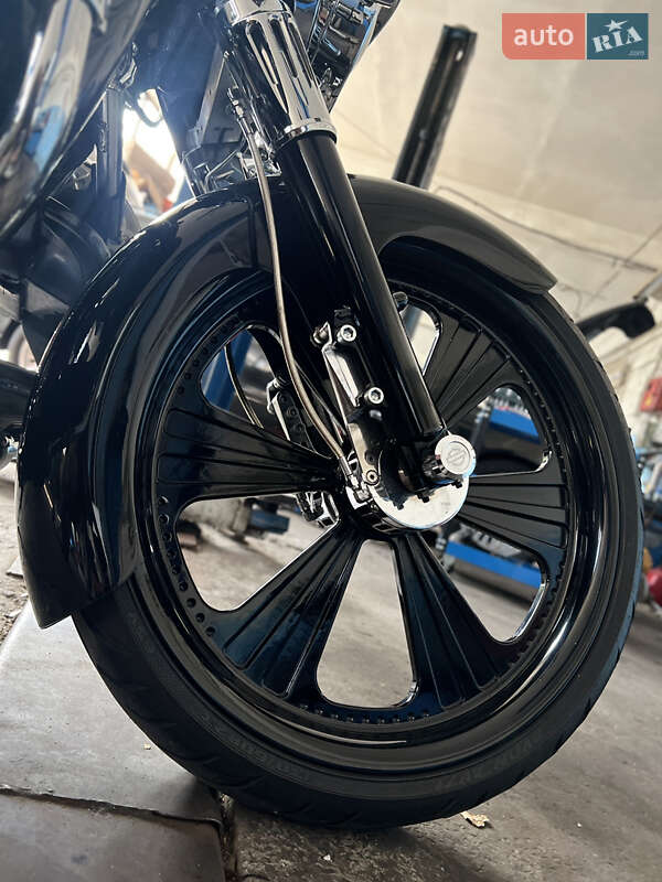Мотоцикл Круізер Harley-Davidson Road King 2010 в Одесі фото 12 Мотоцикл Круізер Harley-Davidson Road King 2010 в Одесі