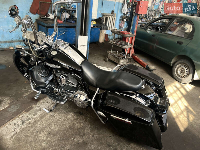 Мотоцикл Круізер Harley-Davidson Road King 2010 в Одесі фото 15 Мотоцикл Круізер Harley-Davidson Road King 2010 в Одесі