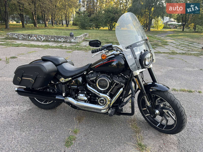 Мотоцикл Классик Harley-Davidson Sport Glide 2021 в Черкассах фото Мотоцикл Классик Harley-Davidson Sport Glide 2021 в Черкассах