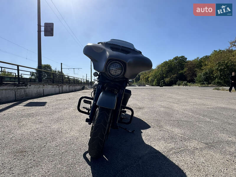 Мотоцикл Круизер Harley-Davidson Street Glide 2019 в Днепре