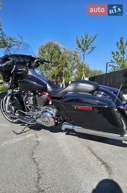 Мотоцикл Туризм Harley-Davidson Street Glide 2018 в 