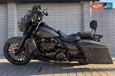 Мотоцикл Круизер Harley-Davidson Street Glide 2020 в 