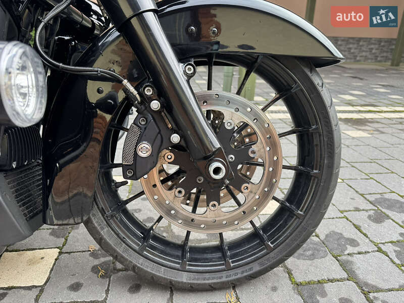 Мотоцикл Круізер Harley-Davidson Street Glide 2018 в Ужгороді