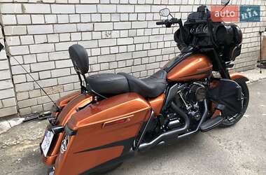 Мотоцикл Круізер Harley-Davidson Touring 2018 в 