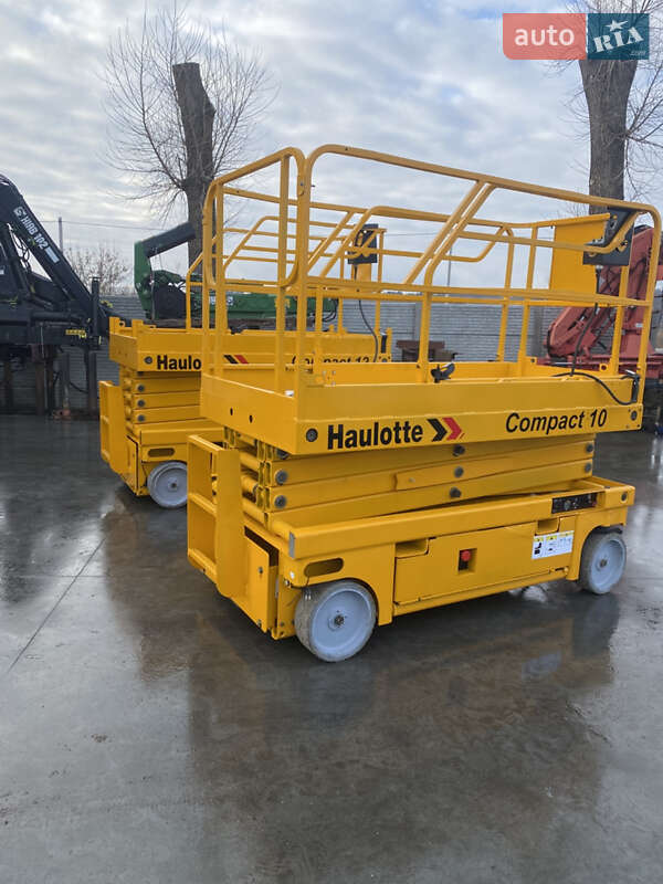 Ножичний підйомник Haulotte Compact 12 2009 в Києві