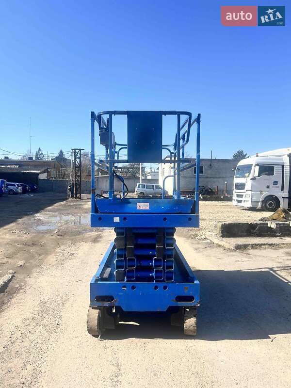 Підйомник Haulotte Compact 14 2011 в Львові фото 2 Підйомник Haulotte Compact 14 2011 в Львові