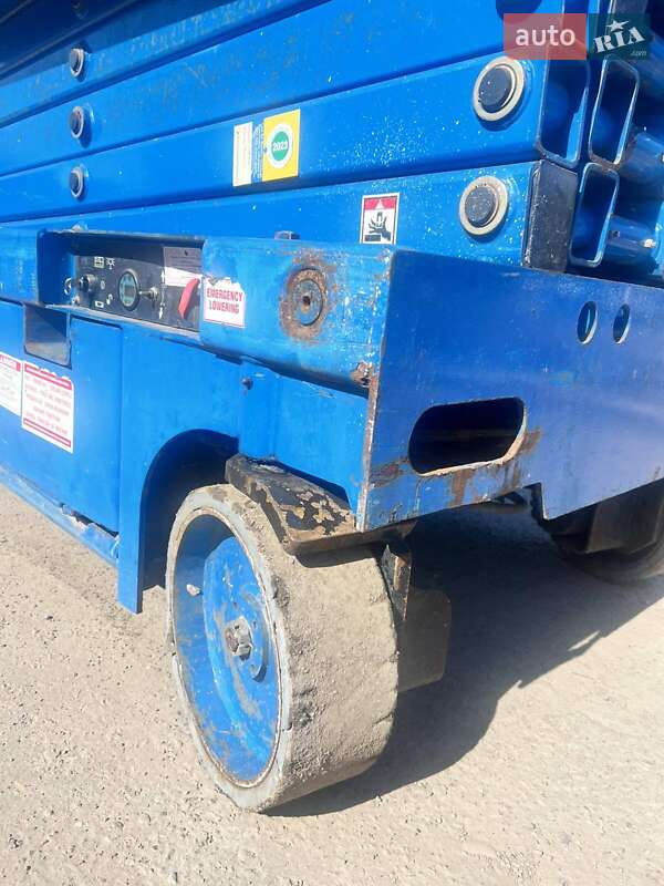 Підйомник Haulotte Compact 14 2011 в Львові фото 4 Підйомник Haulotte Compact 14 2011 в Львові