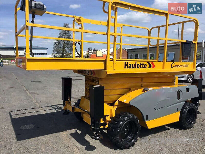 Ножничный подъемник Haulotte Compact 2010 в Харькове