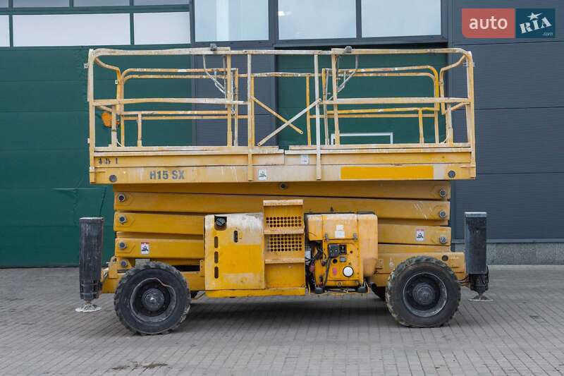 Ножичний підйомник Haulotte H 2007 в Житомирі