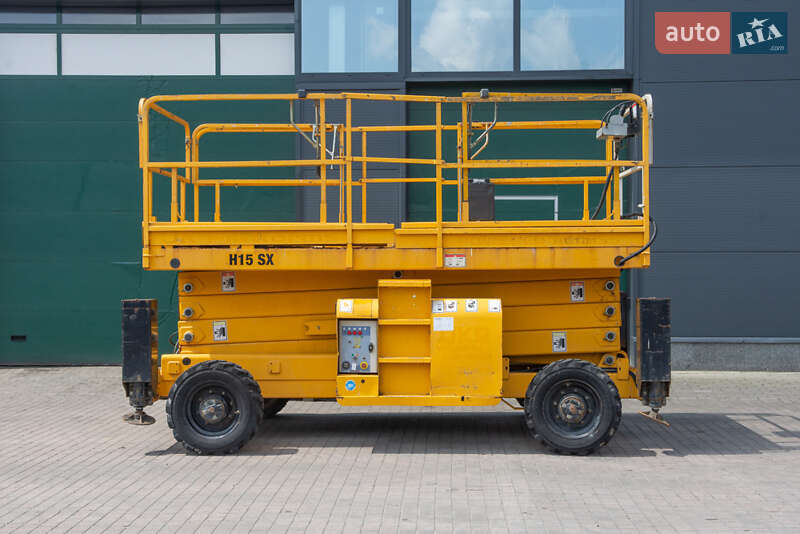 Ножничный подъемник Haulotte H 2014 в Житомире