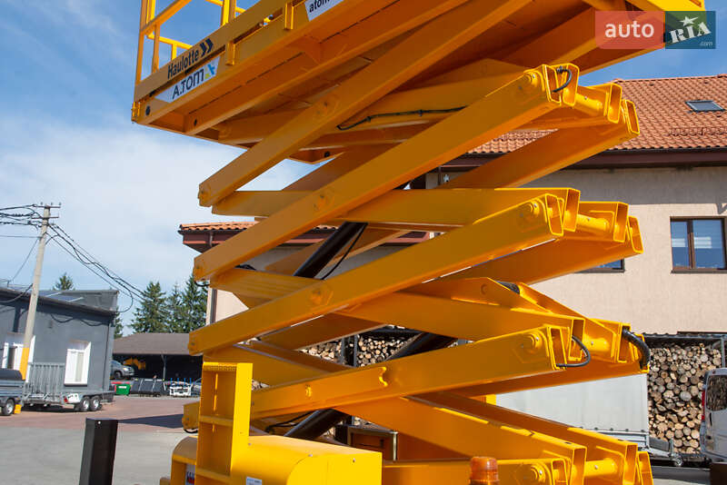 Ножничный подъемник Haulotte H 2008 в Житомире