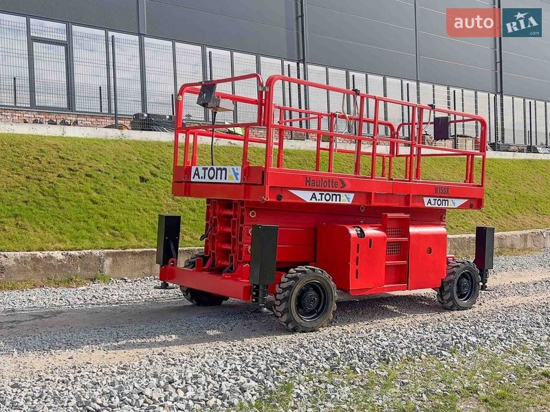 Ножничный подъемник Haulotte H 2003 в Житомире