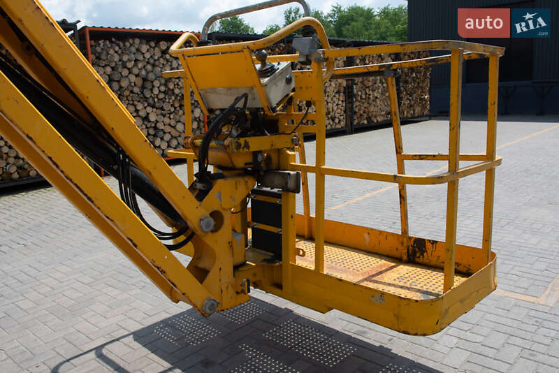 Колінчатий підйомник Haulotte HA 2014 в Житомирі