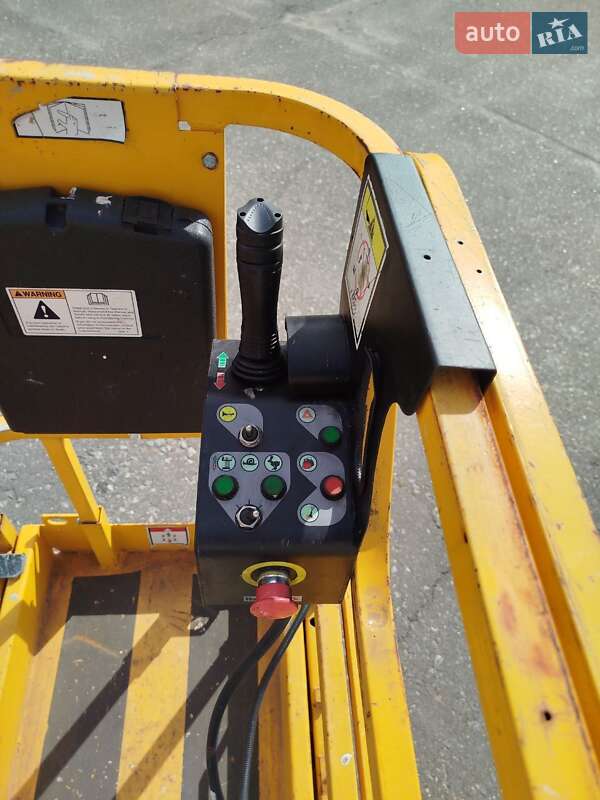 Підйомник Haulotte Optimum 2007 в Києві