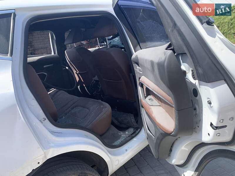 Позашляховик / Кросовер Haval H6 2019 в Херсоні фото 10 Позашляховик / Кросовер Haval H6 2019 в Херсоні