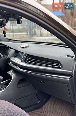 Внедорожник / Кроссовер Haval H6 2020 в 